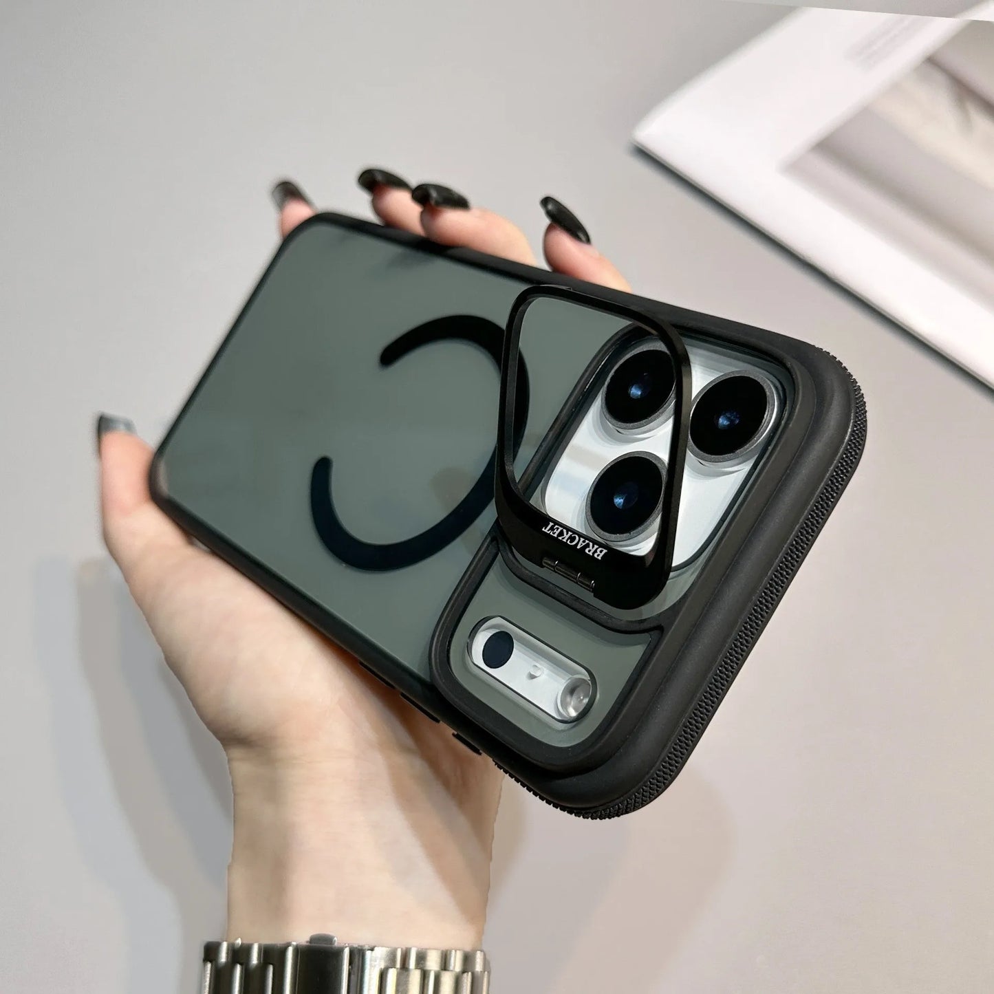 MagGuard HL9 Magnetic Camera Bracket Shockproof Case