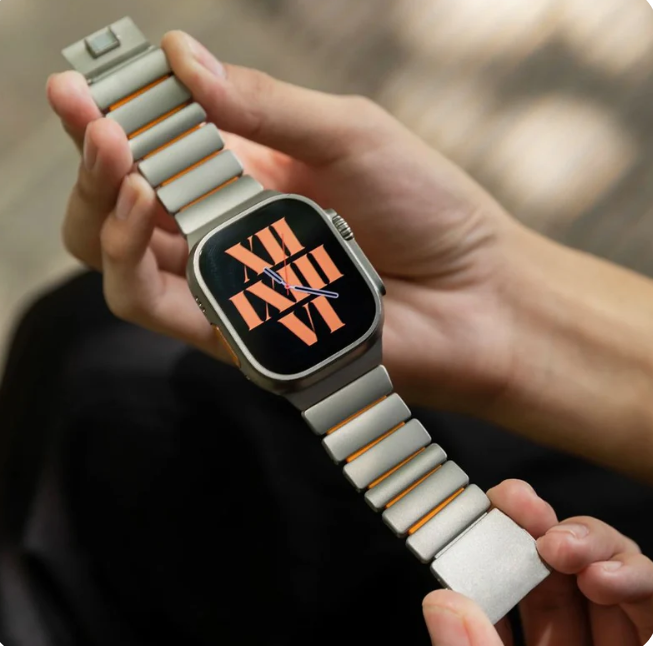 AeroStrap - Titanium Magnetic Apple Band
